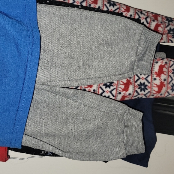 Nickelodeon Paw Patrol 2pc sweats and LS top "Pawsome" outfit - Picture 3 of 10